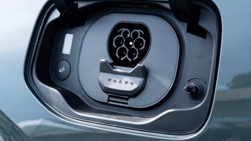 Volvo EX60 and EX90 Just Eliminated a Major EV Headache