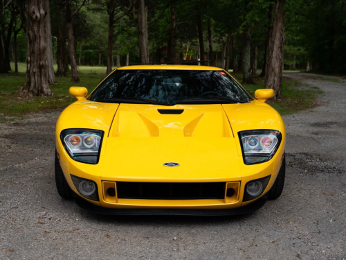 This 2006 Ford GT For Sale Is Rare Because Of What It Doesn’t Have
