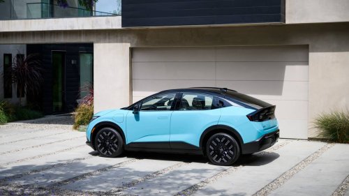 8 Electric Cars That Can Help Power Your Home In An Emergency