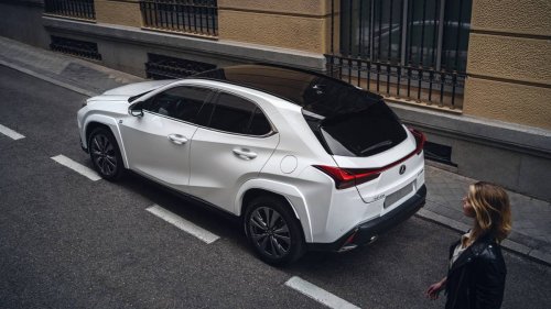2025 Lexus UX
