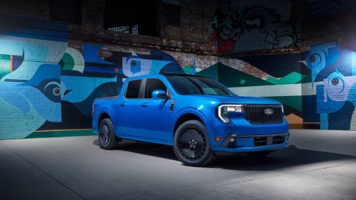 Ford's $30,000 Maverick Is Poaching Young Buyers Away From Honda and Toyota