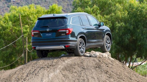 Honda Recalls More Than 880,000 Vehicles Over Rear Suspension Failure Risk