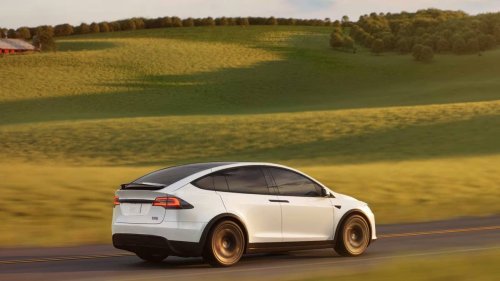 Tesla Finally Has An FSD Update For Older Cars