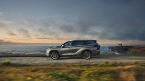 Toyota's Three-Row Highlander Limited Is Leasing From $... This May