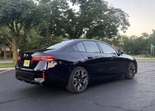 Is the 2026 BMW 550e xDrive a More Sensible M5? Here are My Full Impressions After a Week