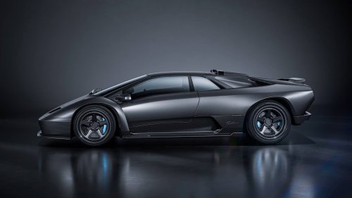 Eccentrica May Be Building The Open-Top Diablo Restomod Of Your Dreams