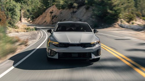 The Kia K5 May Lease Offer Makes Other Midsize Sedan Lease Deals Look Less Tempting Right Now
