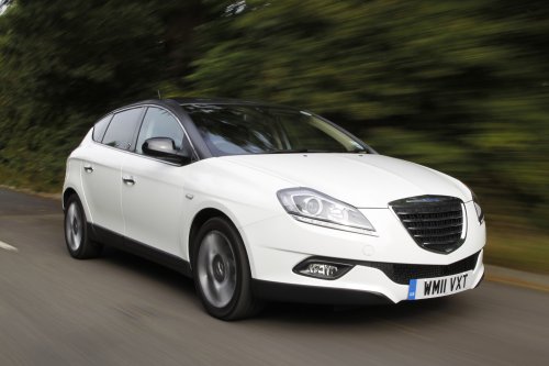 Chrysler Delta: How FCA's misfit bombed in the UK