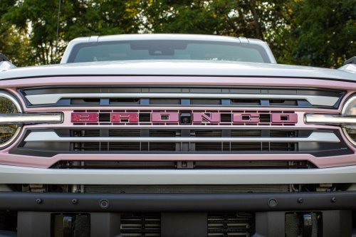 Ford Will Sell You a Pink Bronco For an Extra $13,695