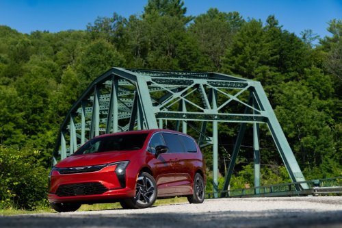 Why a Minivan is the Best Choice for Families