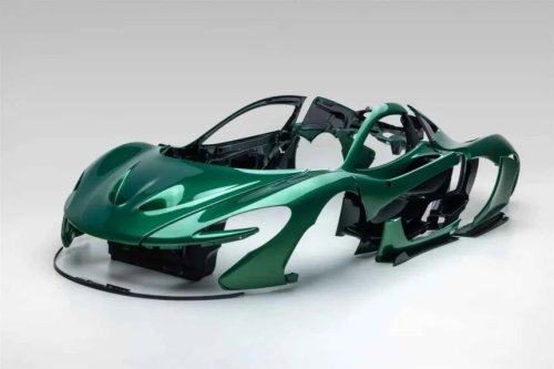 Someone Is Auctioning the Body of a $1 Million McLaren P1, and the Car Itself Isn't Included