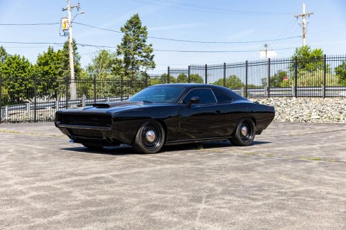 This Carbon-Bodied '1968 Charger' Is Actually a 2023 Hellcat—And It Just Proved How Fast Custom Mopar Money Evaporates