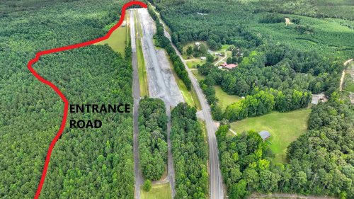 Mooresville Dragway Is Becoming a $50M Motorsports Country Club