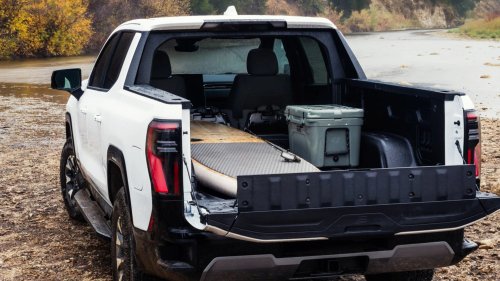 GM’s New Innovative Pitch Could Revolutionize the Way You Tailgate