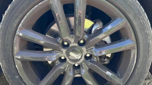 Reddit User Questions if His Parking Has Shredded His Tires