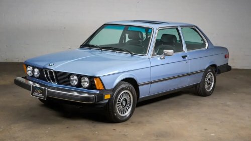 Someone Is Selling A 1977 BMW 320i With Just 9,000 Original Miles
