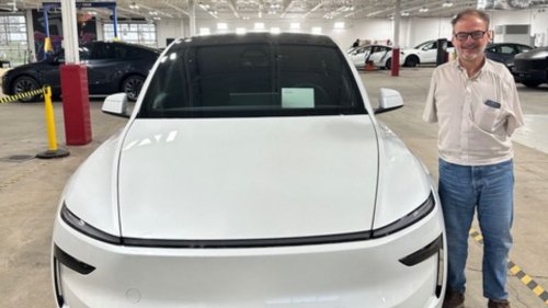 Tesla Says FSD Is for Everyone. A Driver Without Arms Puts That to the Test