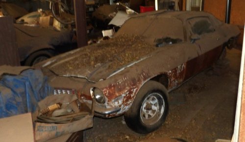 This Filthy Barn Find Chevrolet Camaro Was in Much Better Condition Than You Might Think