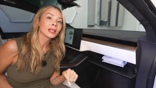 These Are the Rookie Mistakes To Avoid When Buying an EV According to This Youtuber