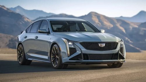 America’s Last Manual V8 Sedan Is Almost Gone