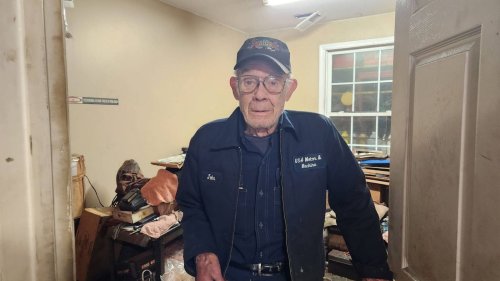 This 95-Year-Old Mechanic Still Rebuilds Five Performance Car Engines Every Week