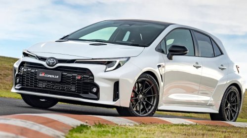 Seven Japanese Carmakers Consider Joining Forces To Fight China