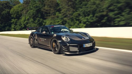 The Porsche 911 GT2 RS Manthey Has Set a New Production Car Lap Record