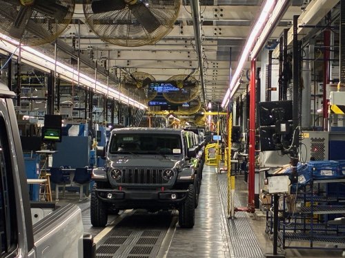 Jeep recall: Fire risk cited for over 1 million Wranglers, Gladiators