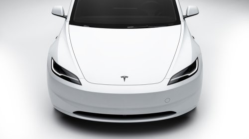 Tesla Brings Full Self-Driving To China