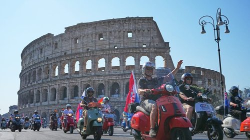 Rome celebrates Vespa's 80th anniversary