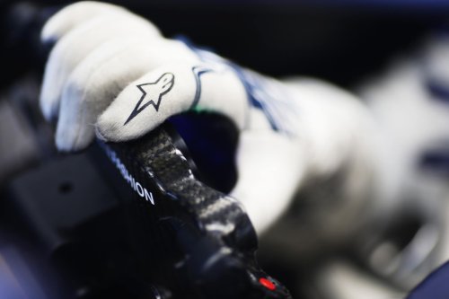 Do F1 Cars Have A Clutch?