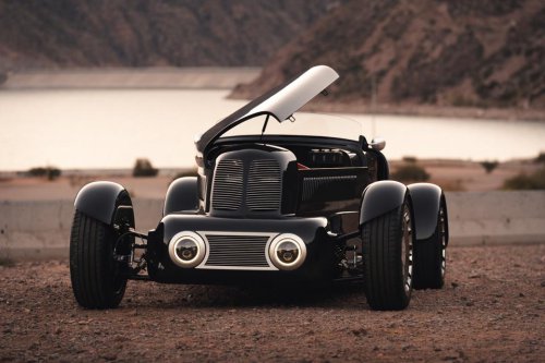 Test-Driving The Ultra-Exclusive SP40 Restomod Supercar