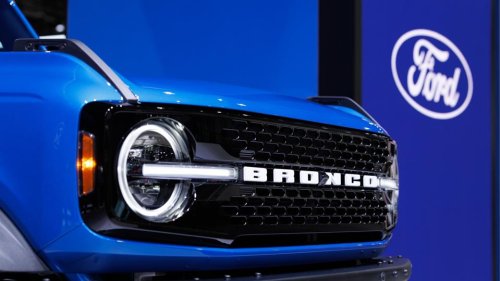 Ford Recalls More Than 500,000 Broncos Over Wiring Issue That May Set Engines Ablaze