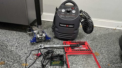 These 5 tools are all you need to handle your car's maintenance yourself