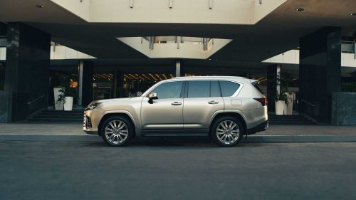 The SUV that blends Toyota reliability with Range Rover comfort