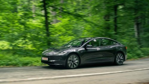 This Tesla Model 3 Went Nearly 400 Miles, 30 More Than Its EPA Rating