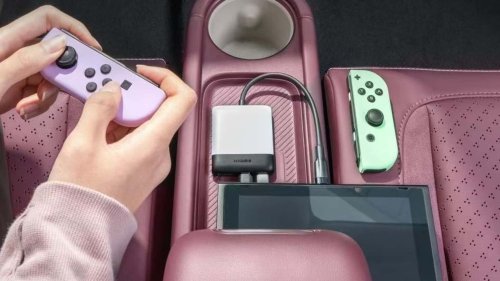 I Played Nintendo Switch In A Chinese EV