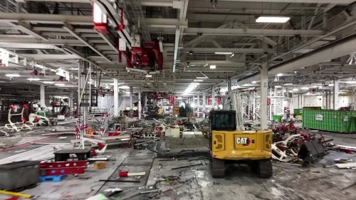 See How Tesla Tore Down The Model S Factory To Build Robots Instead