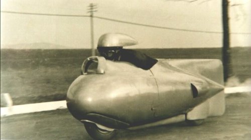 Vespa Spent Its First Decade Trying Its Hand At Racing Which Resulted In Some Weird-Ass Models And Record-Making Runs
