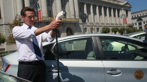 New California Incentive Gives Some First-Time EV Buyers $3,500 Instant Discount