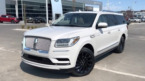 Here's How Much A 2021 Lincoln Navigator L Has Depreciated In 5 Years