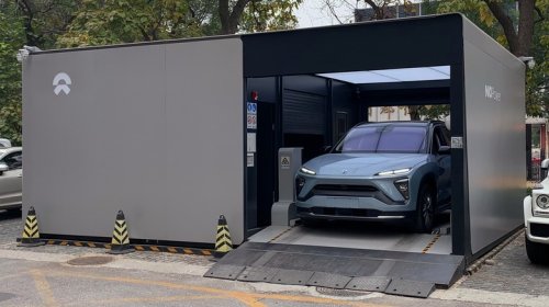 Why Battery-Swapping EVs Still Haven't Made Highway Fast Charging Obsolete