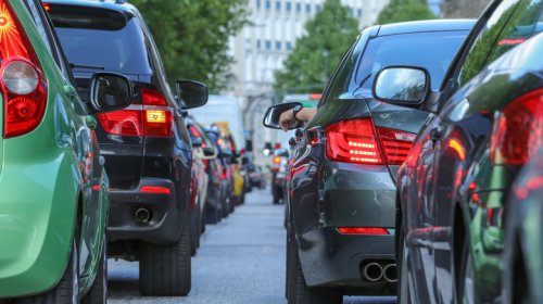 Does Starting Or Idling Your Engine Consume More Fuel? Here's What The Data Says
