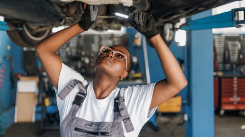 As Car Technology Advances, Mechanics Are Getting Left Behind
