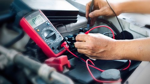 What's The Difference Between An AGM And A Flooded Lead-Acid Car Battery?