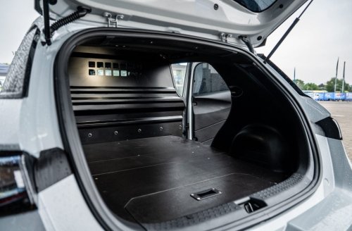 BYD launches new Dolphin Cargo e-Van in UK