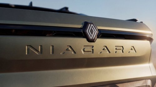 Renault teases Latin America pick-up Niagara ahead of 2026 debut