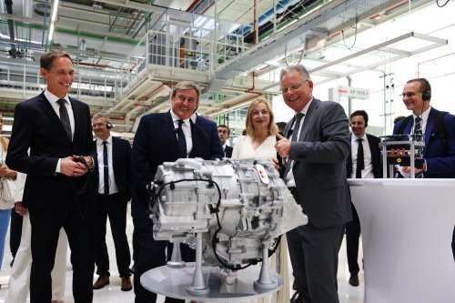 Audi Hungary starts series production of MEBeco electric drive