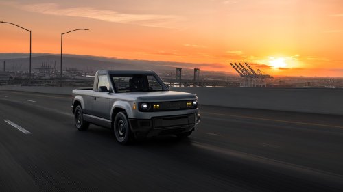 Slate unveils $25K electric truck to be built in America