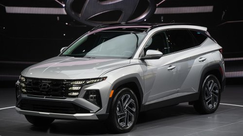 421,000 Hyundai Tucson, Santa Cruz models recalled for braking glitch